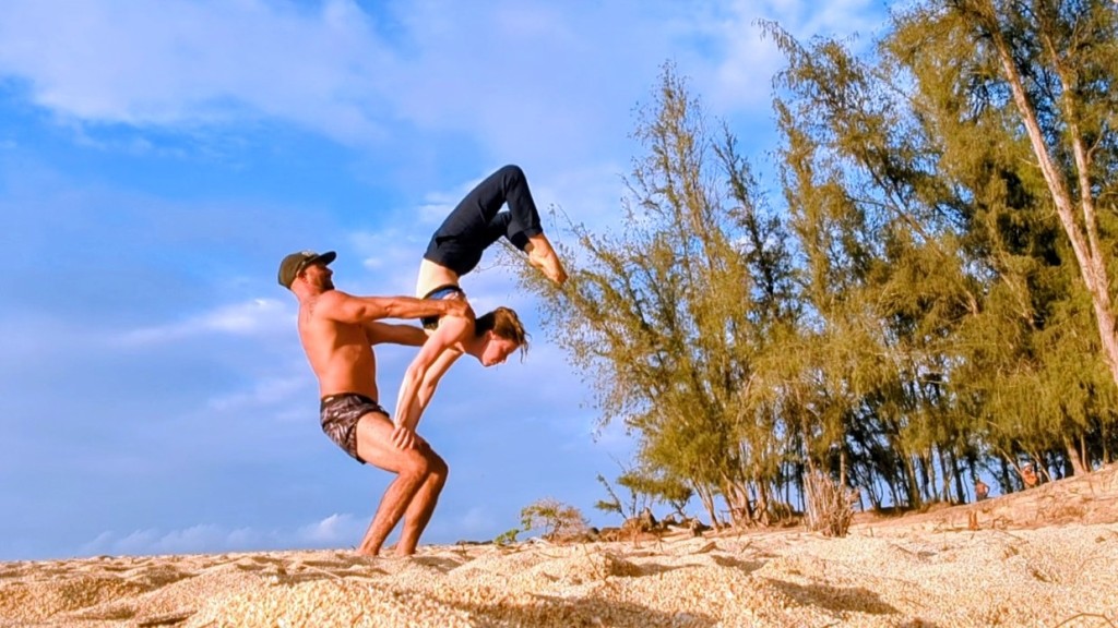 beyond yoga spacedye midi jogger - well-designed seams plus four-way stretch made the midi joggers...