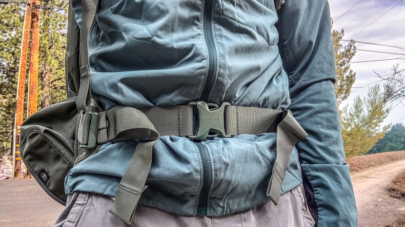 need to take this duffel over rougher ground? simply deploy the...