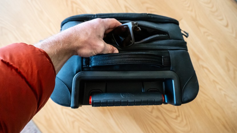 the glasses case is felt lined, keeping scratches to a minimum.