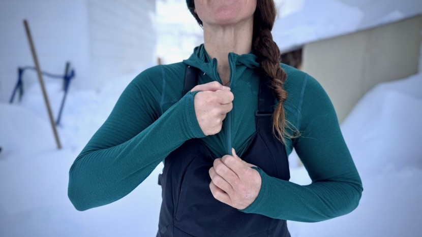 base layer womens - the grid patterning of the stio trax power grid half zip hoodie make...