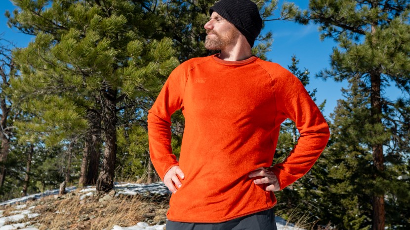 mountain hardwear airmesh - you can experiment with wearing the airmesh inside-out, exposing the...