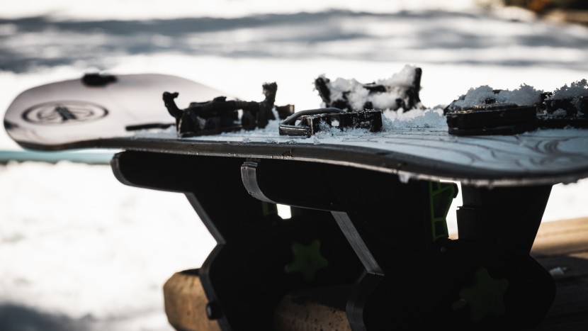 cardiff goat pro carbon splitboard - a healthy bit of camber gives the goat grip, but the flat camber in...