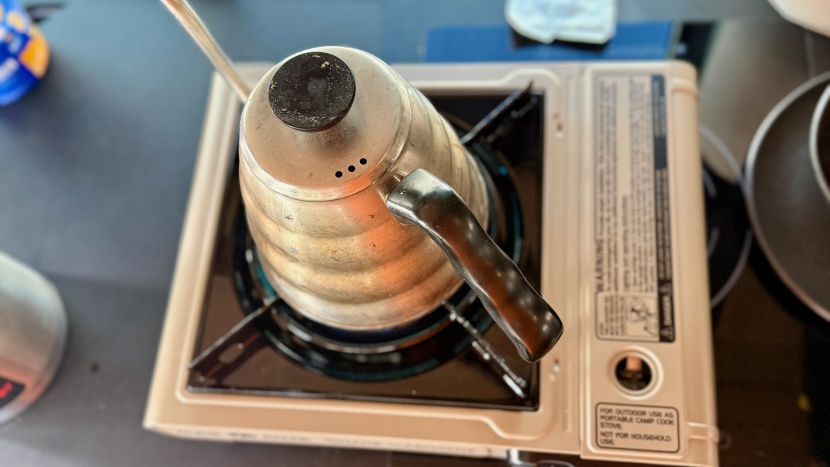 gas one gs-3400p - the small footprint of the gs-3400p fits great on small, cramped...