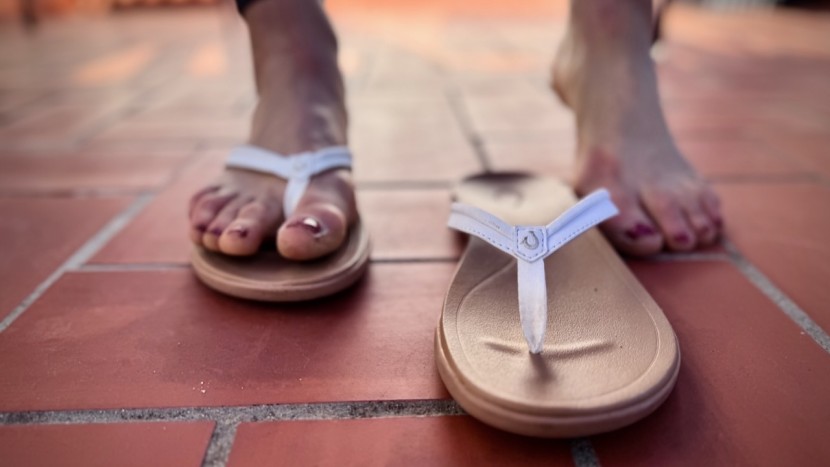 olukai ho'opio malua - the contoured footbed, nylon toe strap, and tighter fit take some...