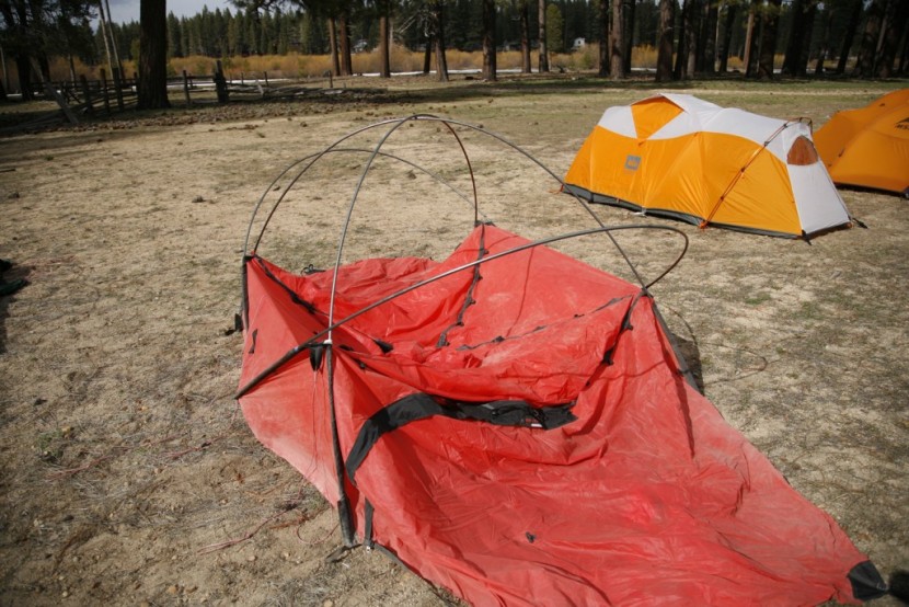 hilleberg tarra - the pole structure is easy to set up even with one person, in high...