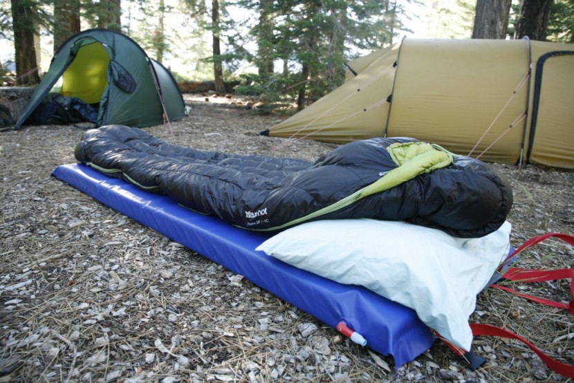 camping mattress - the paco grande with the marmot plasma. hilleberg nallo 2 and...