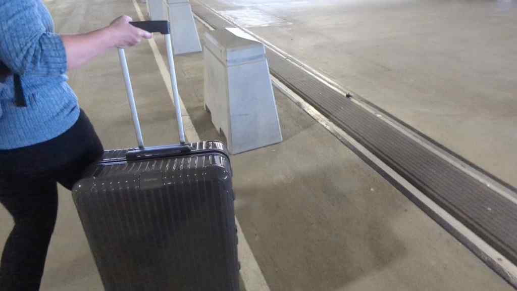 Rimowa Essential Check-In L Review | Tested & Rated