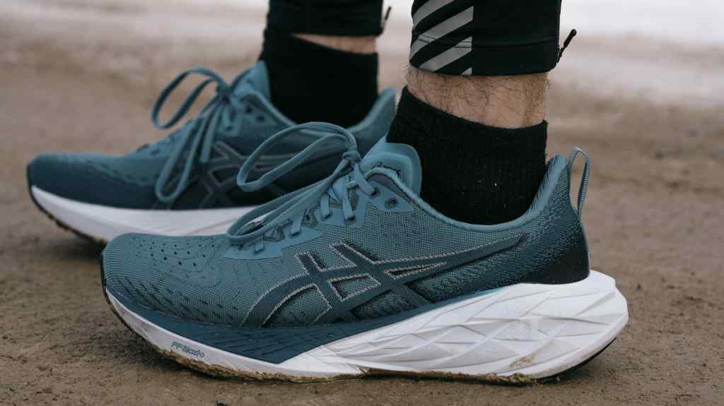 Asics novablast 4 green blue gray sneakers shoes men\'s running fitness sz 10 ASICS Men main image 3